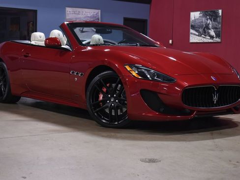 Used 2016 Maserati GranTurismo Sport image 6