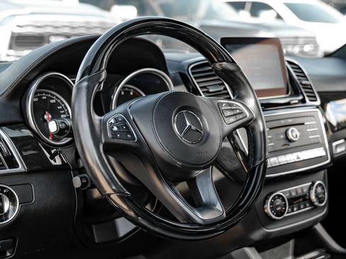 Used 2018 Mercedes-Benz GLS 550 4MATIC image 14