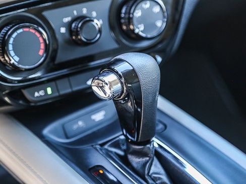 Used 2022 Honda HR-V LX image 19