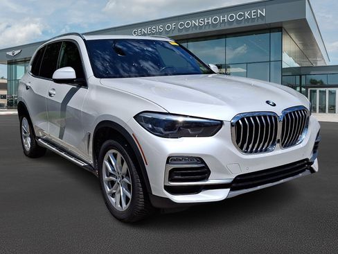 Used 2019 BMW X5 xDrive40i w/ Convenience Package AWD/4WD image 2