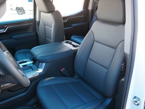 New 2026 Chevrolet Silverado 1500 RST AWD/4WD image 22
