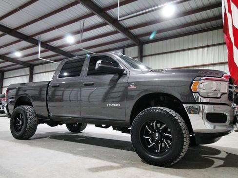 Used 2021 RAM 2500 Tradesman AWD/4WD image 14