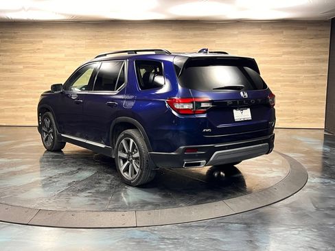 Used 2023 Honda Pilot Touring image 25