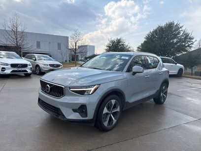 Certified 2025 Volvo XC40 B5 Plus