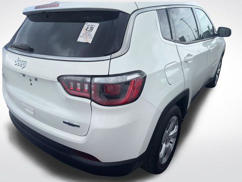 Used 2020 Jeep Compass Latitude w/ Cold Weather Group image 2