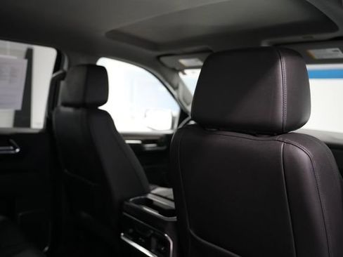 Used 2023 GMC Sierra 1500 SLT w/ SLT Premium Package image 18
