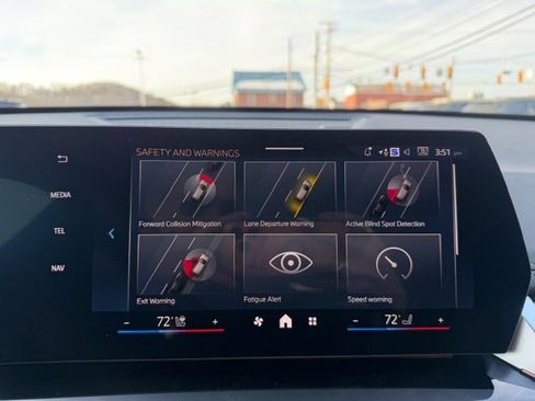 New 2026 BMW X1 xDrive28i w/ Convenience Package image 18