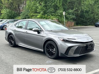 Used 2025 Toyota Camry SE