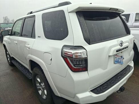 Used 2020 Toyota 4Runner SR5 image 7