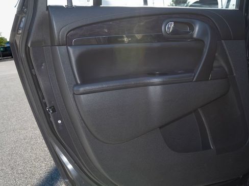 Used 2017 Buick Enclave Leather AWD/4WD image 12