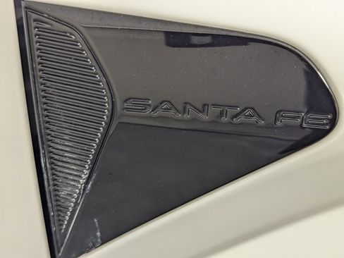 Used 2025 Hyundai Santa Fe SEL image 33