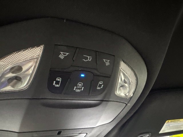 Used 2025 Chrysler Pacifica Select FWD image 46