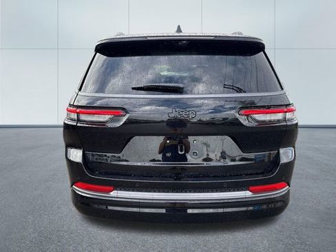 New 2026 Jeep Grand Cherokee L Limited AWD/4WD image 3