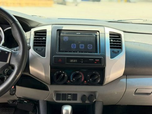 Used 2012 Toyota Tacoma PreRunner w/ TRD Off-Road Pkg RWD image 28