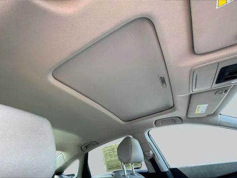 Used 2023 Honda Accord EX image 13