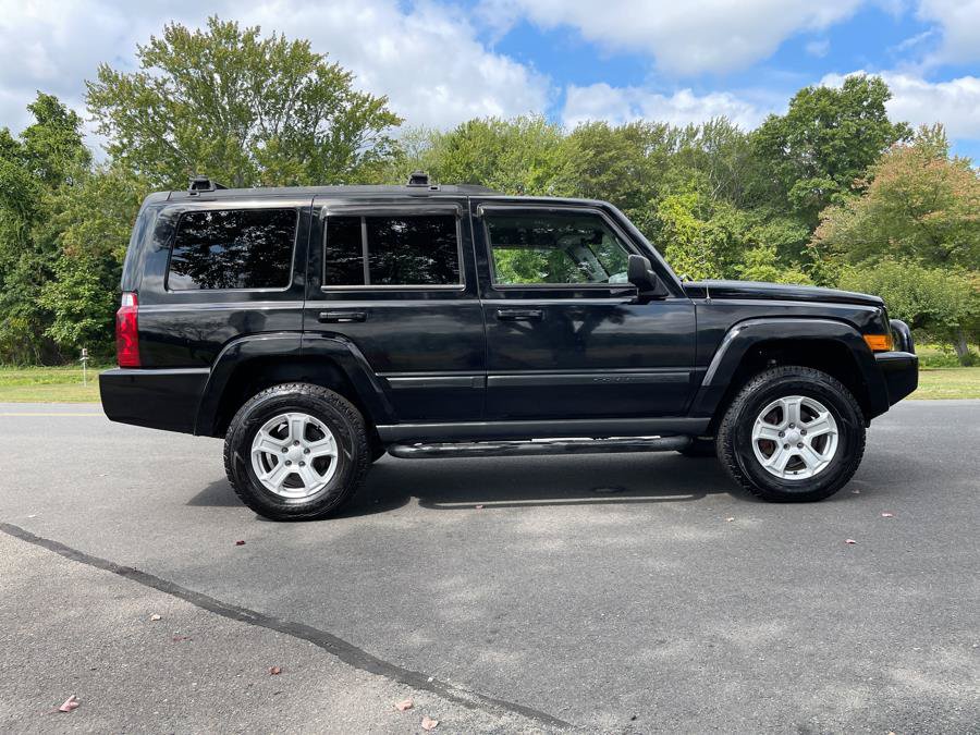 Used 2007 Jeep Commander Sport AWD/4WD image 16