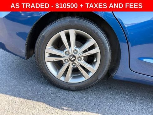 Used 2017 Hyundai Elantra Value Edition FWD image 7