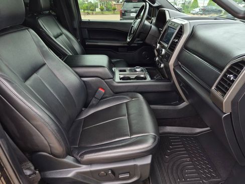 Used 2021 Ford Expedition XLT RWD image 40