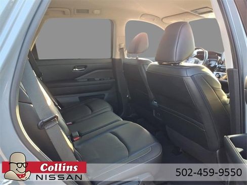 Certified 2023 Nissan Pathfinder SL image 11