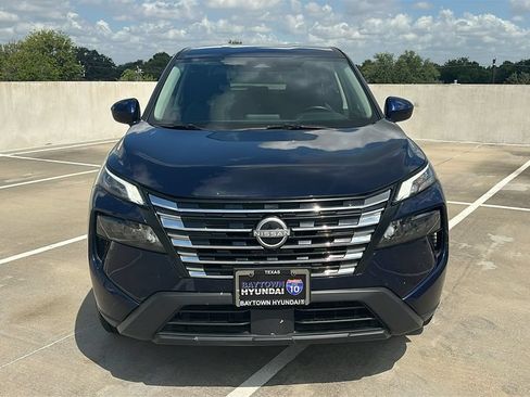 Used 2025 Nissan Rogue SV FWD image 7