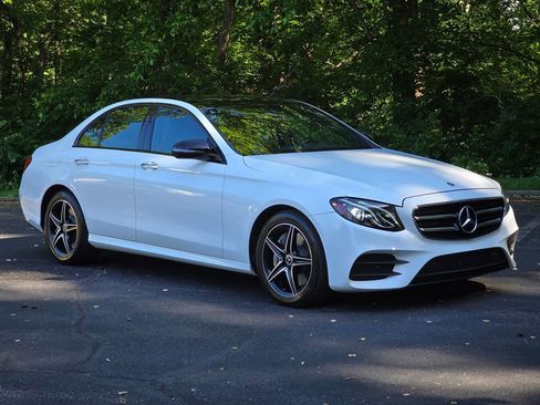 Used 2019 Mercedes-Benz E 450 4MATIC Sedan image 8