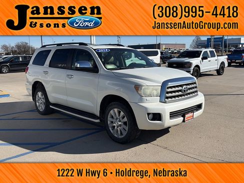 Used 2014 Toyota Sequoia Platinum image 4