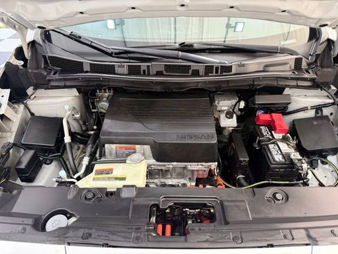 Used 2018 Nissan Leaf S w/ S Charge Package image 8