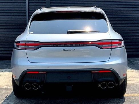 New 2025 Porsche Macan Turbo image 9