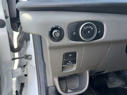 Used 2021 Ford Transit 150 Medium Roof RWD image 21