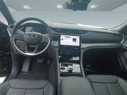 New 2024 Jeep Grand Cherokee Limited 4xe image 14