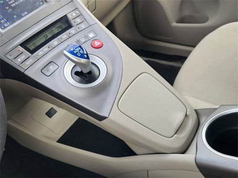 Used 2013 Toyota Prius Two image 17