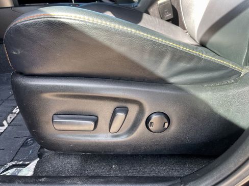 Used 2017 Toyota RAV4 SE w/ Advanced Technology Package image 22