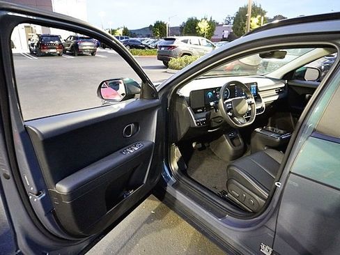 Certified 2025 Hyundai Ioniq 5 SEL image 46