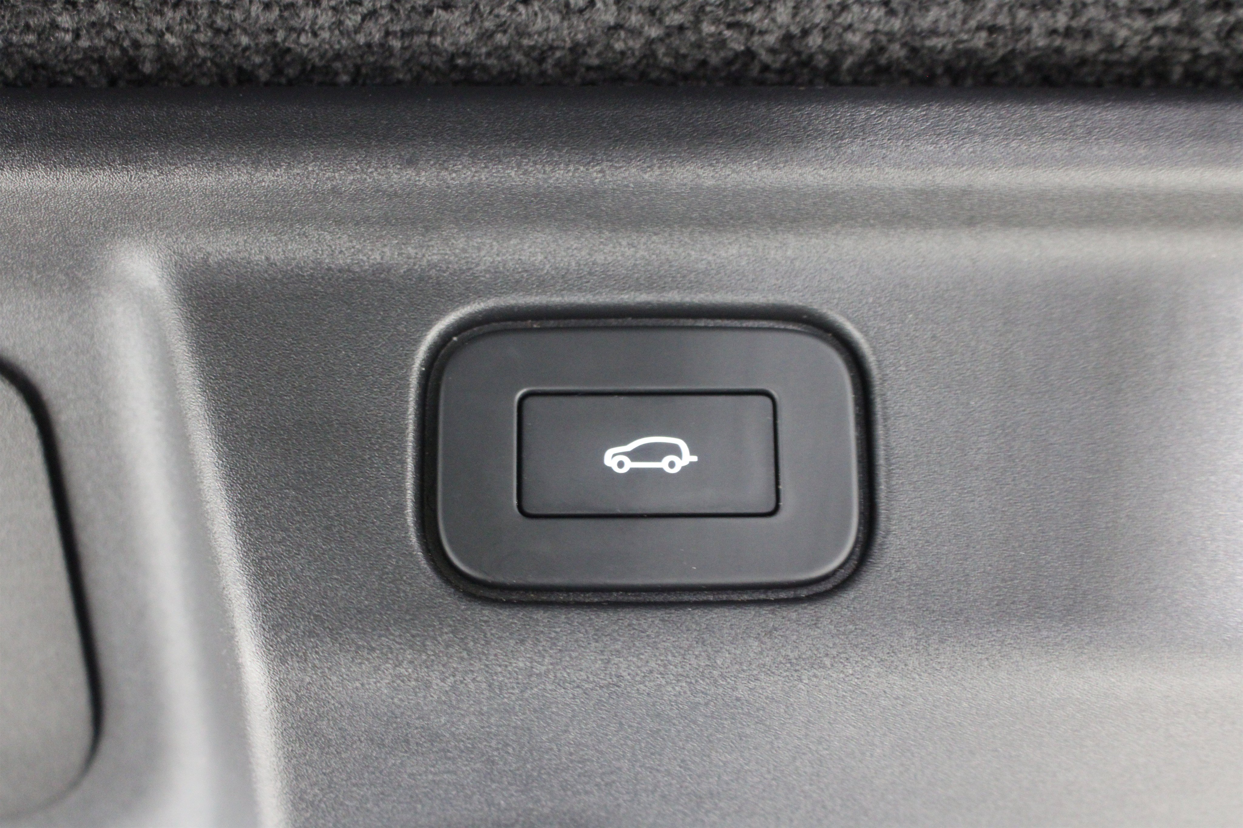 Used 2024 Land Rover Range Rover SE AWD/4WD image 29