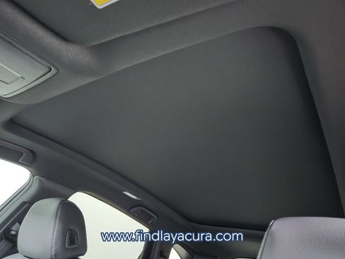 New 2026 Acura RDX SH-AWD image 11