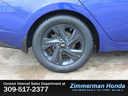 Used 2022 Hyundai Elantra Blue image 20