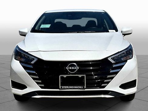 Used 2025 Nissan Versa SV w/ Trunk Package FWD image 3