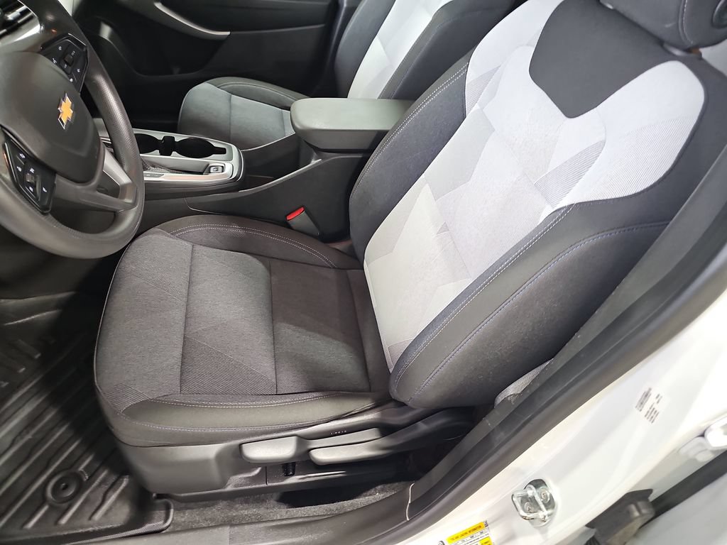 Used 2024 Chevrolet Trax LS FWD image 14