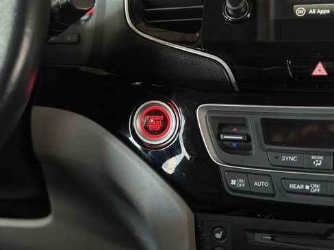 Used 2019 Honda Pilot Elite image 24