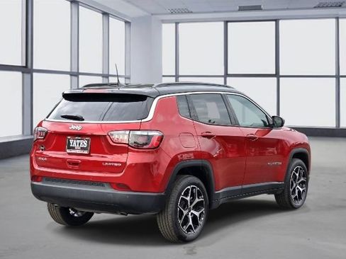 Used 2025 Jeep Compass Limited AWD/4WD image 7