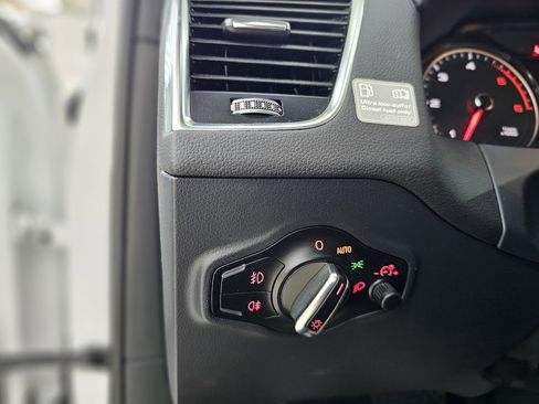 Used 2014 Audi Q5 TDI Premium Plus image 37