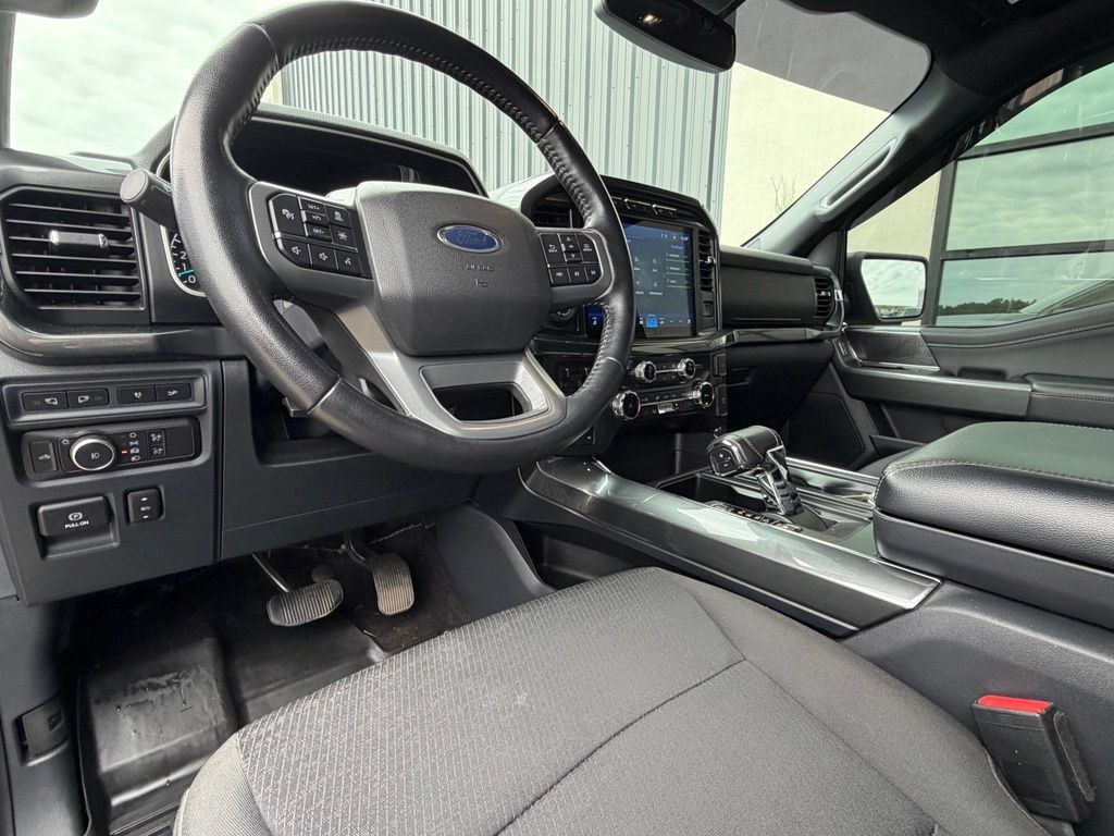 Used 2022 Ford F150 XLT w/ Equipment Group 302A High AWD/4WD image 7