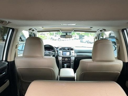 Used 2019 Toyota 4Runner SR5 Premium RWD image 10