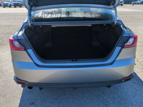 Used 2025 Toyota Camry SE image 25