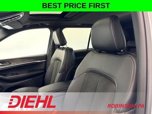 New 2026 Jeep Grand Cherokee Altitude AWD/4WD image 19