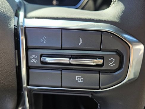 New 2026 GMC Canyon Elevation image 24