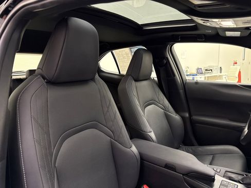 Used 2023 Lexus UX 250h AWD w/ Premium Package image 25