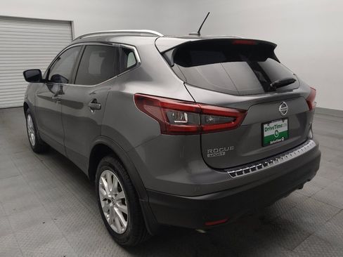 Used 2021 Nissan Rogue Sport SV FWD image 5