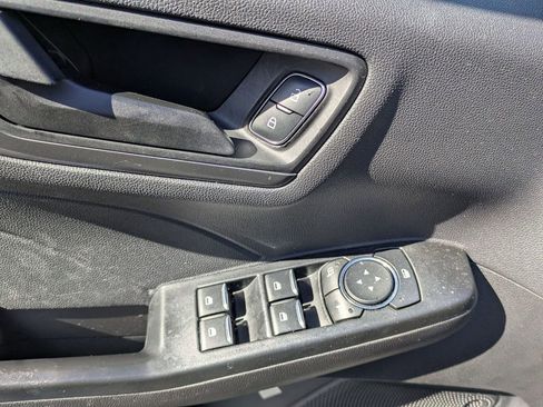 Used 2025 Ford Escape Active image 13