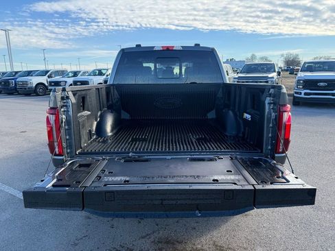 New 2025 Ford F150 Platinum w/ FX4 Off-Road Package image 38